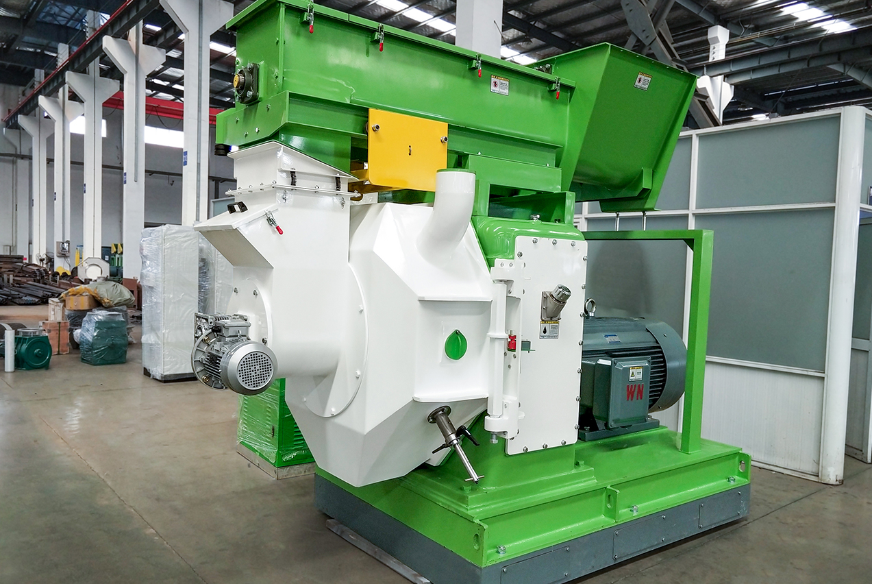 Moulin à granulés de bois de biomasse de 2,2 à 3 tonnes / h JWZL-688